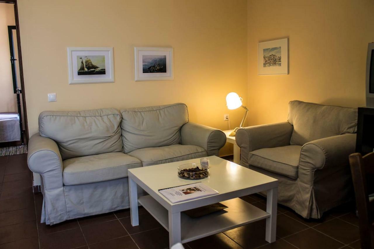 Filia Apartment *